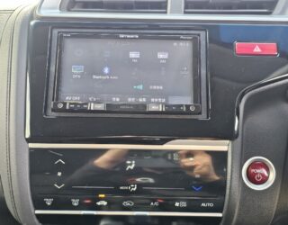 2015 Honda Fit Hybrid F-Package image 299490