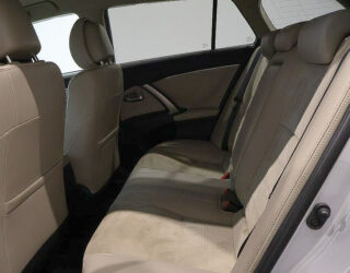 2013 Toyota Avensis Wagon Li image 303330