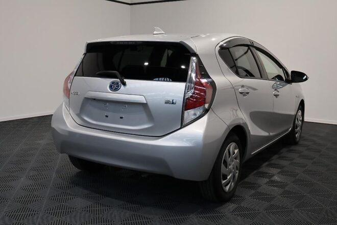 2015 Toyota Aqua S Model, Push Start image 302143
