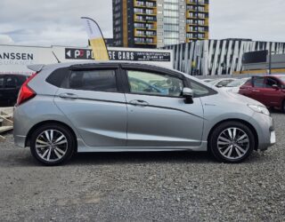 2014 Honda Fit Hybrid S-Package image 299793