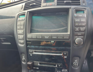 2004 Toyota Crown Athlete, Lowered on 18s image 301705