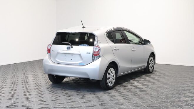 2012 Toyota Aqua G model , Push Start, Reverse Camera image 316456