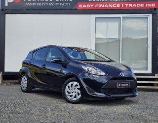 2017 Toyota Aqua S Model, Push Start, Low KMS image 299729