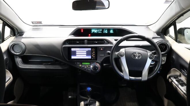 2012 Toyota Aqua G model , Push Start, Reverse Camera image 316464