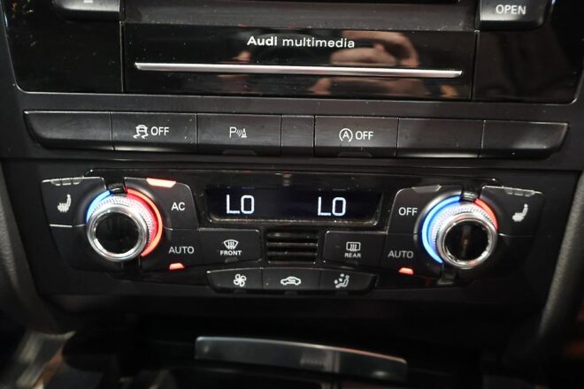 2012 Audi A4 Avant 2.0TFSI, Leather/ Heated Seats image 302293