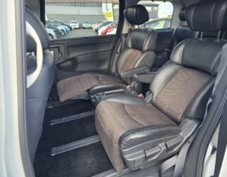 2012 Nissan Elgrand 250 Highway Star 4WD image 299473