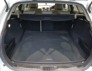 2013 Toyota Avensis Wagon Li image 303326