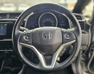 2014 Honda Fit Hybrid S-Package image 299798