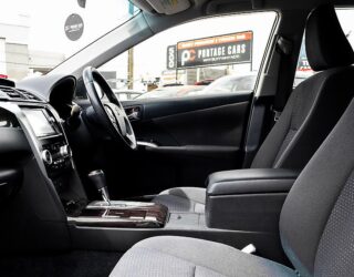 2012 Toyota Camry Hybrid G Package, Reverse camera, Cruise Control image 311190