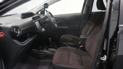 2015 Toyota Aqua G model , Push Start image 307560