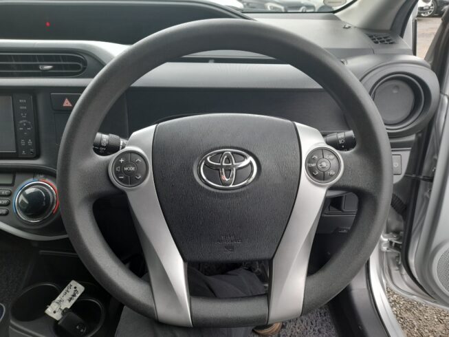 2012 Toyota Aqua S Model, Push Start, image 302633