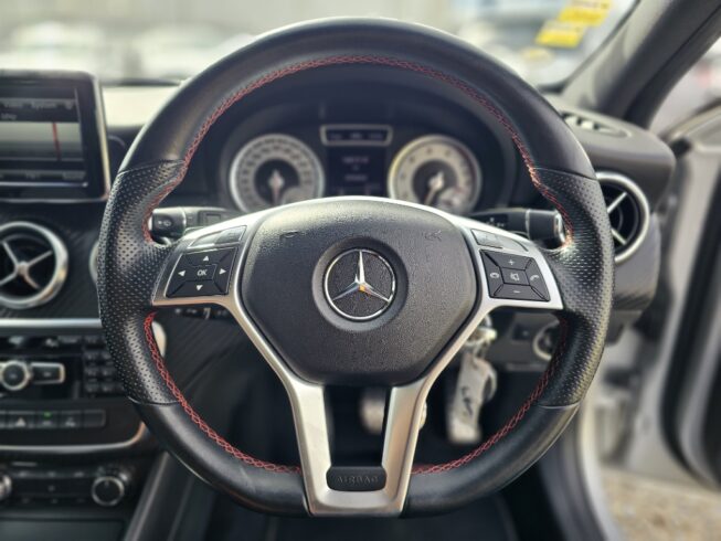 2013 Mercedes-benz A 180 Blue Efficiency Sports AMG image 299663