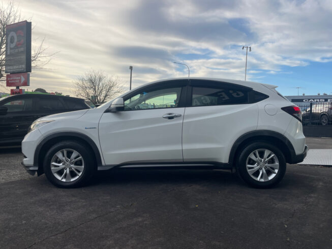 2014 Honda Vezel Hybrid X Model image 300416