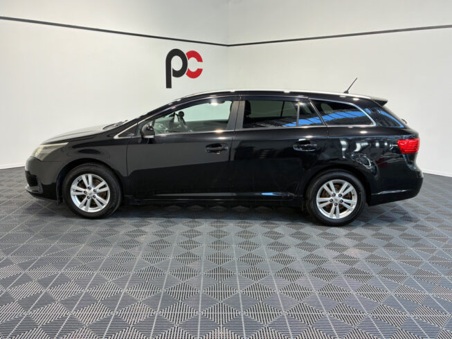 2013 Toyota Avensis Wagon Xi image 302479
