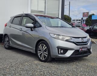 2014 Honda Fit Hybrid S-Package image 299792