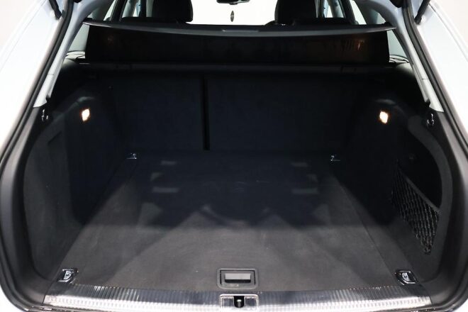2012 Audi A4 Avant 2.0TFSI, Leather/ Heated Seats image 302283