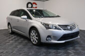 2013 Toyota Avensis Wagon Li image 303320