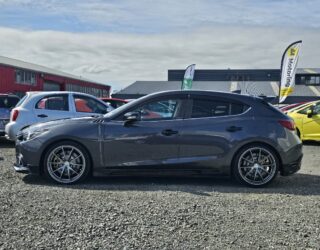 2015 Mazda Axela 20S Touring L-pkg, Body Kit, Aftermarket Alloys image 299718