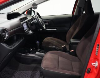 2014 Toyota Aqua G Model, Push Start, Reverse camera, Cruise Control image 312700