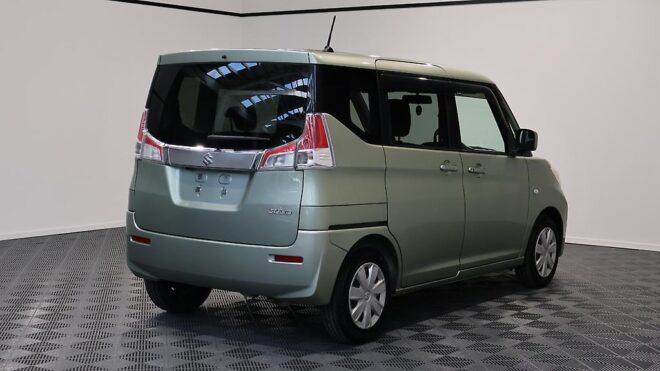 2015 Suzuki Solio G Model, Push Start, Reverse Camera, Power Sliding Door image 302821
