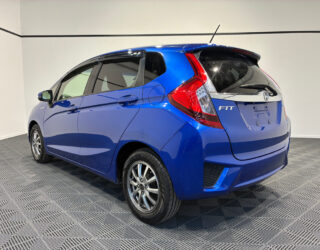 2014 Honda Fit Hybrid F-Package image 302460