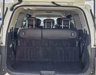 2012 Nissan Elgrand 250 Highway Star 4WD image 299464