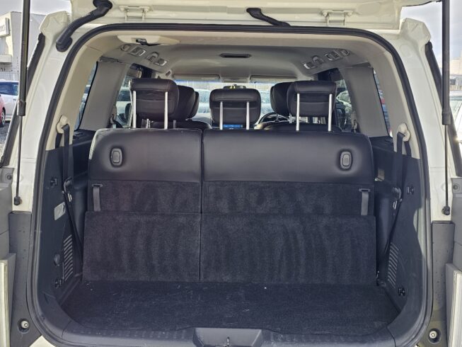2012 Nissan Elgrand 250 Highway Star 4WD image 299464