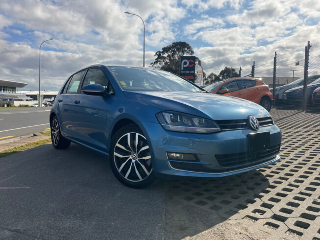 2013 Volkswagen Golf TSI Highline Blue Motion image 299939