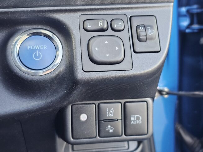 2017 Toyota Aqua S Model, Push Start, Reverse Camera image 300884