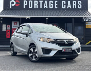 2016 Honda Fit Hybrid F Package image 301632