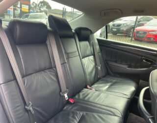 2004 Toyota Crown Athlete, Lowered on 18s image 301710