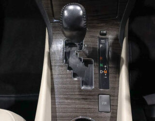 2013 Toyota Avensis Wagon Li image 303338