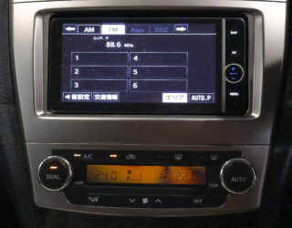 2013 Toyota Avensis Wagon Li image 303336