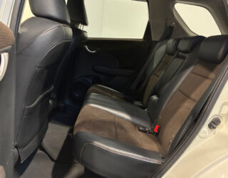 2013 Honda Fit Shuttle Hybrid image 302009