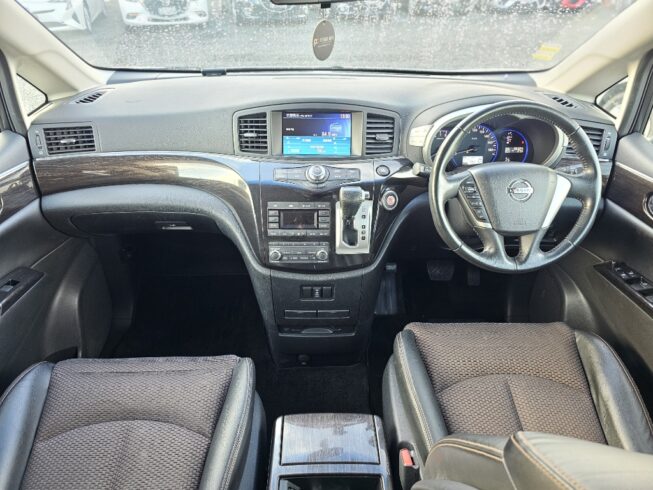 2012 Nissan Elgrand 250 Highway Star 4WD image 299475
