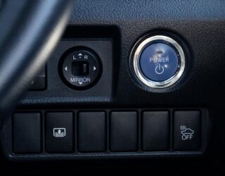 2014 Toyota Sai G Model, Reverse camera, Heated seats , image 308608