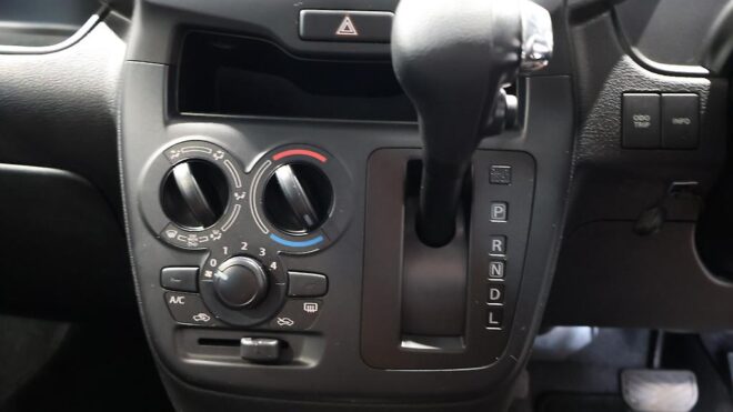 2015 Suzuki Solio G Model, Push Start, Reverse Camera, Power Sliding Door image 302833