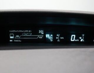 2014 Toyota Prius S Model, Low KMS, Alloy Wheels image 302851
