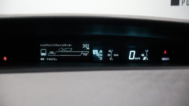 2014 Toyota Prius S Model, Low KMS, Alloy Wheels image 302851