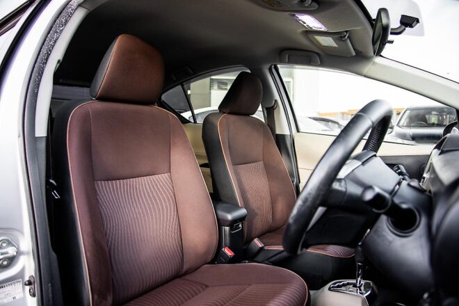 2012 Toyota Aqua G model , Push Start, Reverse Camera image 300097