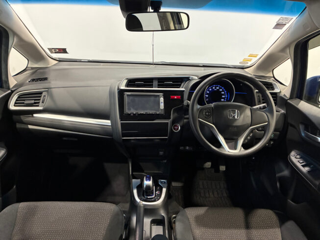 2014 Honda Fit Hybrid F-Package image 302466