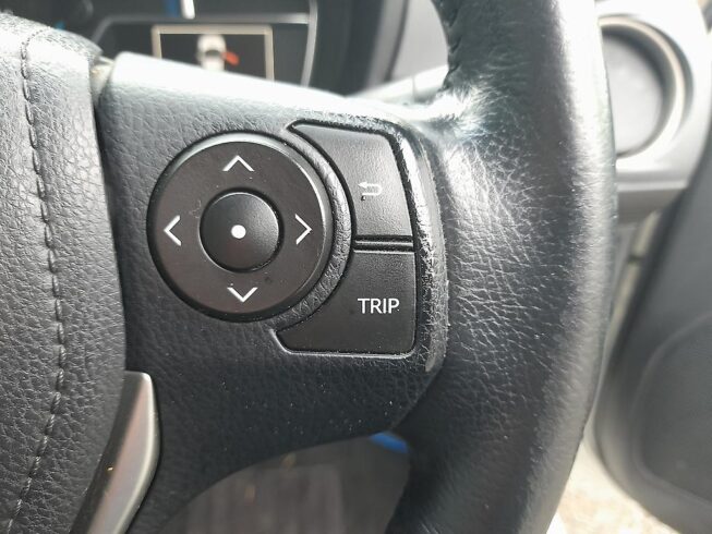 2013 Toyota Corolla Fielder Hybrid G Push Start image 299594
