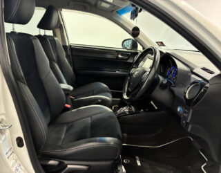 2014 Toyota Corolla Hybrid G Aero Tourer WxB Push Start image 303073