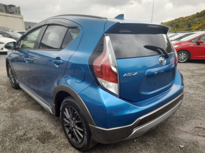 2015 Toyota Aqua X-Urban, Low Kms image 303050