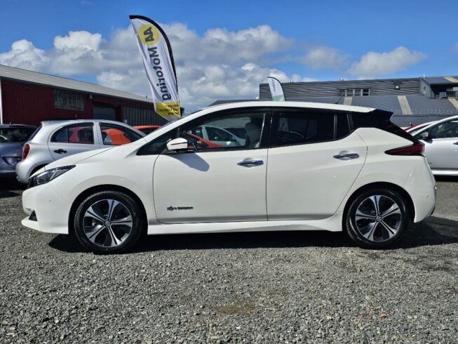 2018 Nissan Leaf X Model, 84.6% SOH, Cruise control image 302388