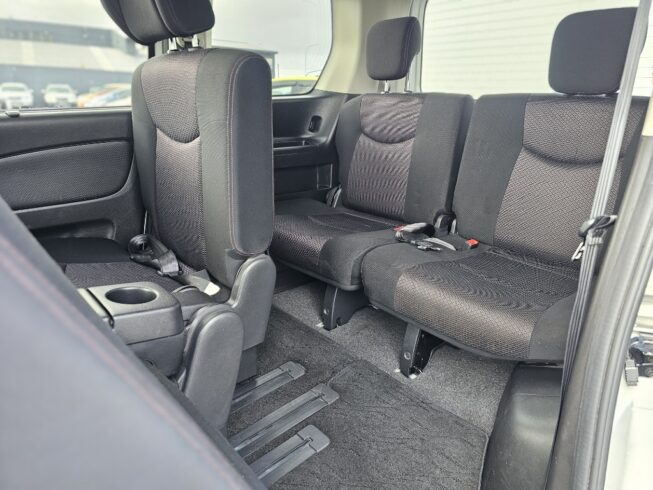 2012 Nissan Serena Highwaystar V selection image 300831