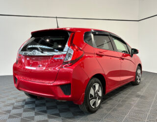 2014 Honda Fit Hybrid F-Package Low KMS image 302329