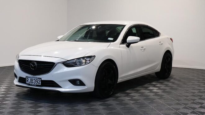 2013 Mazda Atenza 25S L-Package Leather Interior/ Aftermarket Wheels image 302949