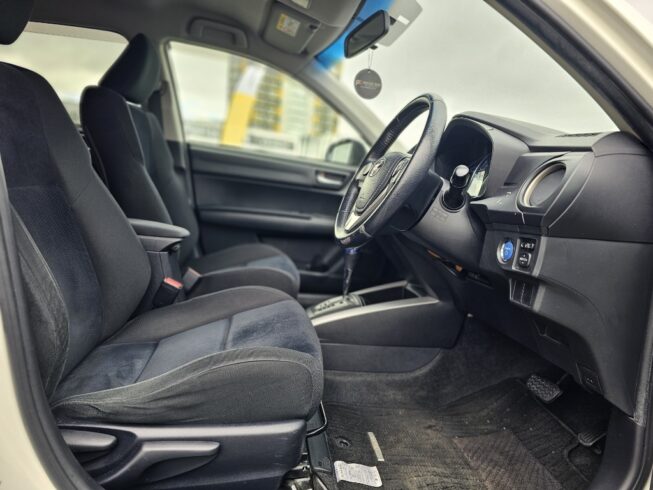 2014 Toyota Corolla Fielder Hybrid G Aero Tourer image 300862