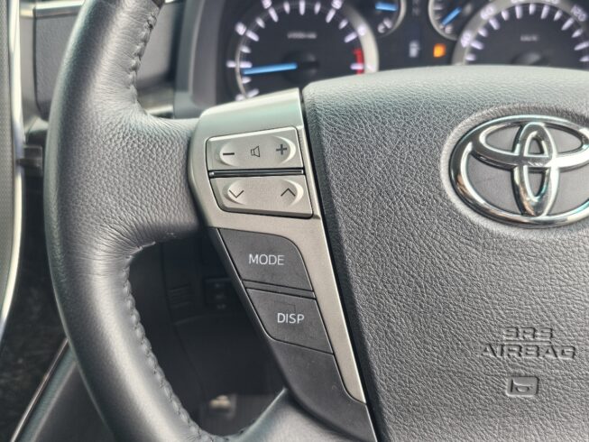 2012 Toyota Vellfire 2.4Z G Edition, Leather Seats image 300846